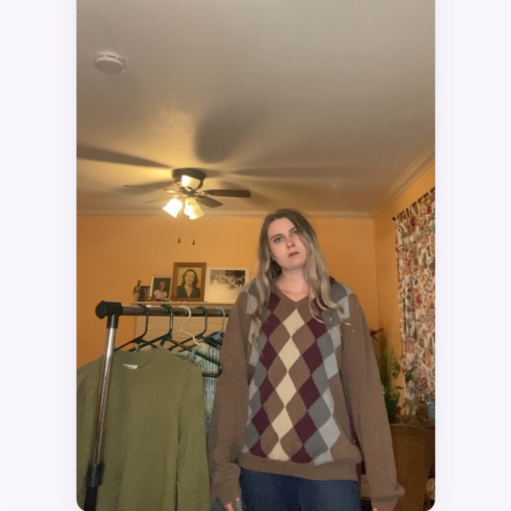 Sweater vest